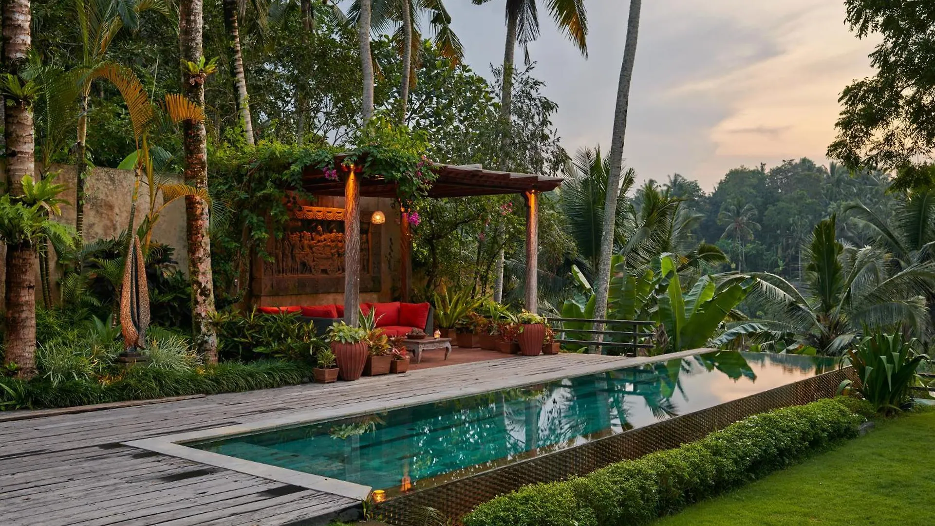 Villa Rumah Kingfisher Ubud